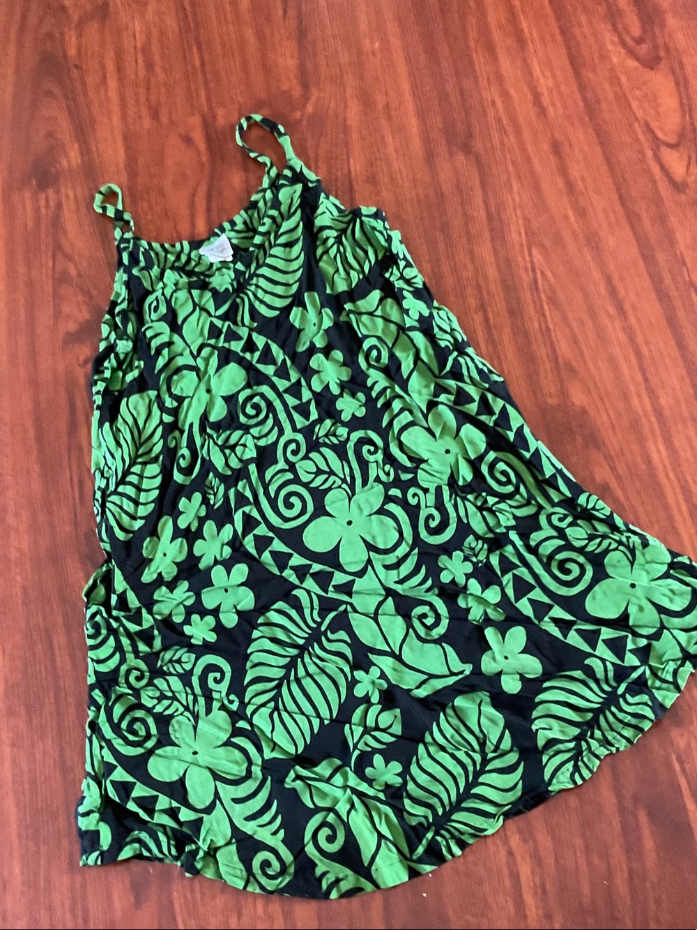 Green & Black Floral Hawaiian spaghetti strap Tank top size medium